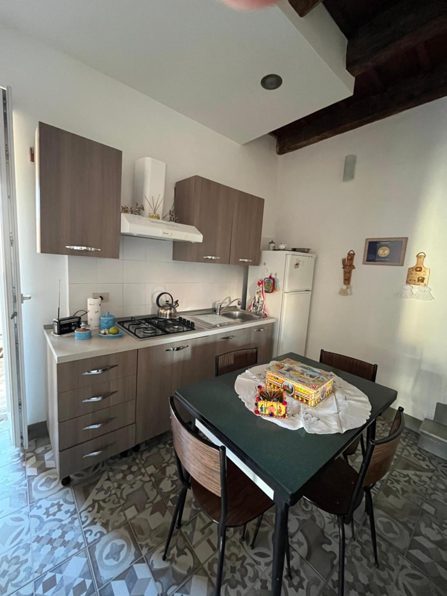 פלרמו Casa Vacanze Flavia מראה חיצוני תמונה