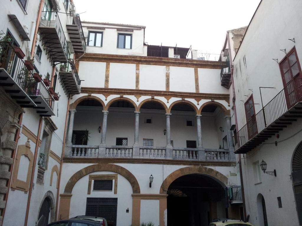 פלרמו Casa Vacanze Flavia חדר תמונה